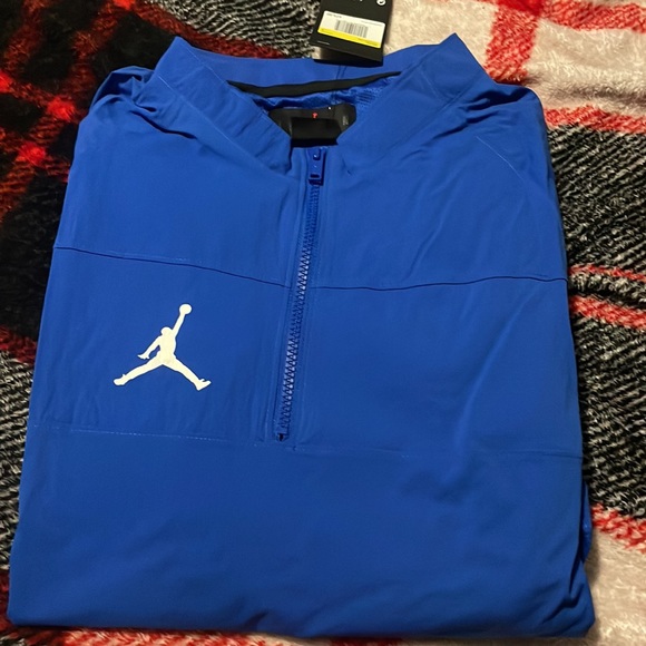 Jordan Trainer - Picture 2 of 3